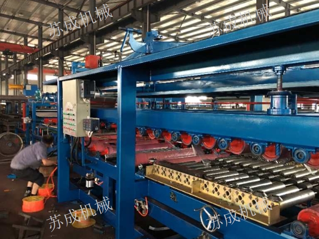 南京复合机彩钢机械设备多少钱,彩钢机械
