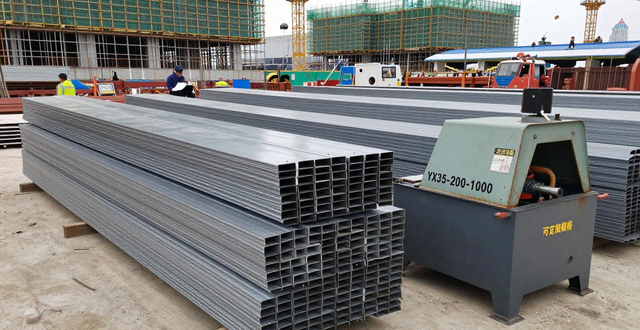 详解YX35-200-1000彩钢压型板特点、规格及应用，含无锡二手设备(图1)