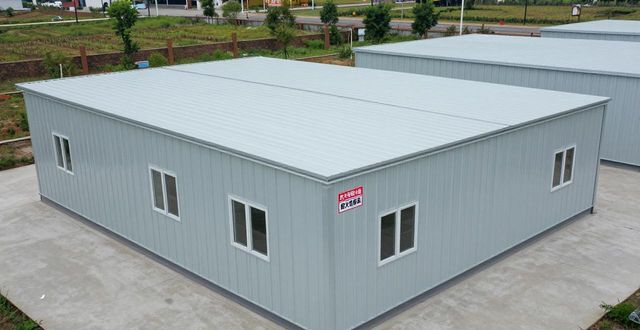 彩钢房防火须知：看清易燃芯材再安装(图1)