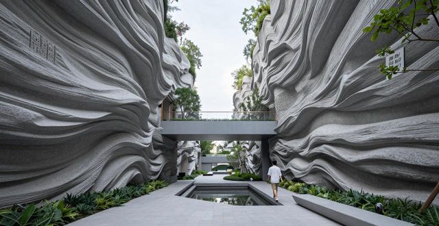 房子地基抬升20米 豪宅新标准(图1)