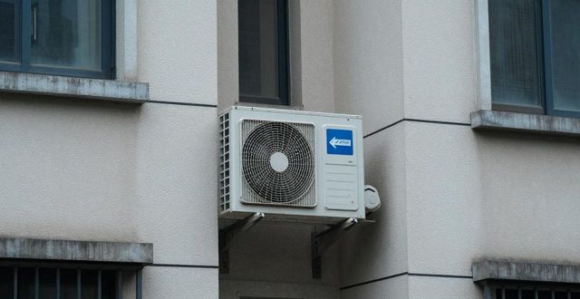 草坪石板路和物业费，这些反人类设计让人抓狂(图1)