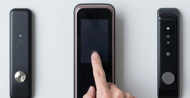 指纹锁缺点多，不如换机械锁或3D人脸锁(图1)